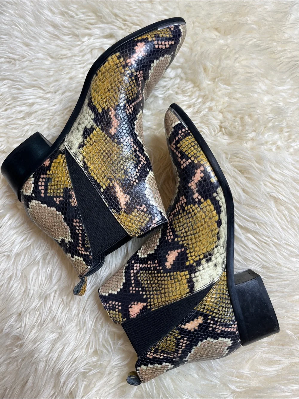 Marc Fisher stylish chic